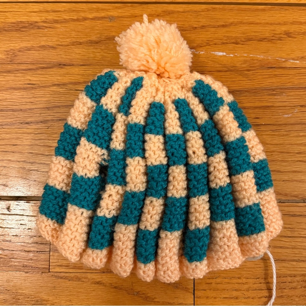 Hand Crochet Tea Cozy-so cute!